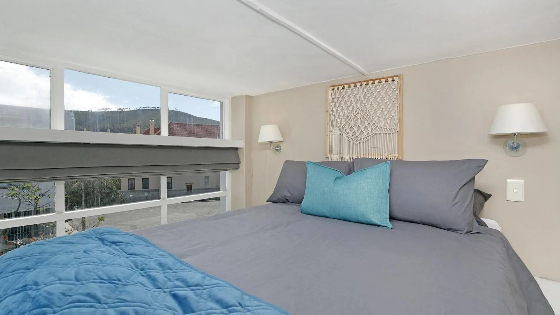 Apartment Studio On Hope By Hostagents Cape Town South Africa